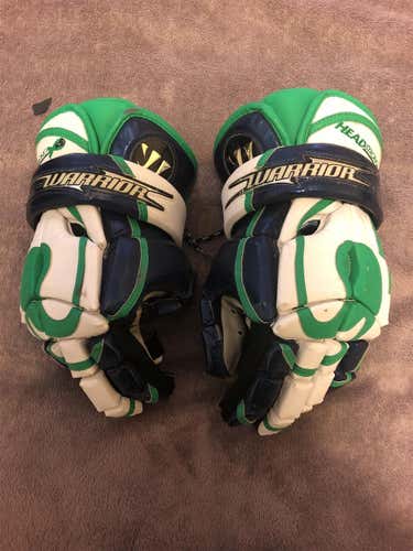 Warrior Superstar Headstrong Gloves Size 13