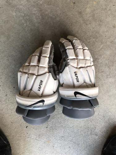 Vapor Lacrosse Gloves