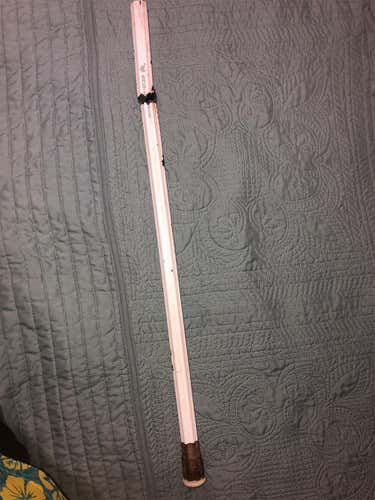 Broken Carbon 2.0 White
