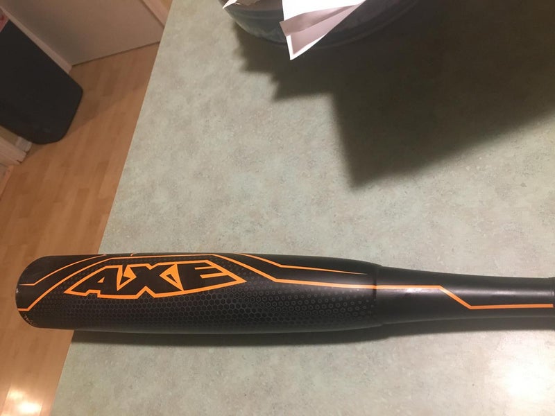2017 Axe Avenge 28/18 bat
