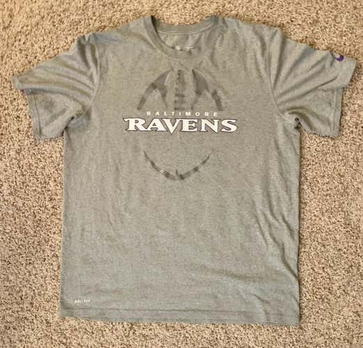 Nike Shirt Adult