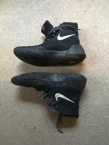 2015 Nike Hyper Dunks Men’s Size 9