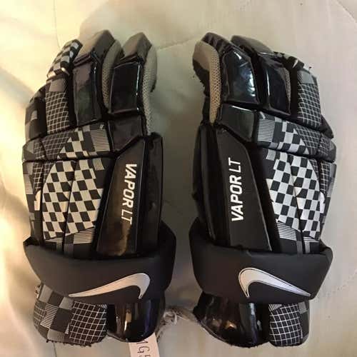 Vapor LT Lacrosse Gloves