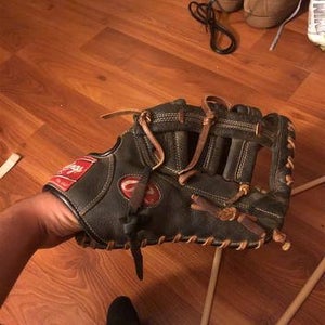 Renegade Baseball Glove