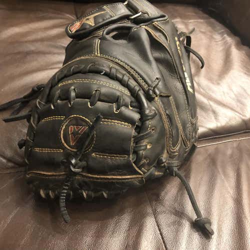 All Star CM3000SBK catchers mitt