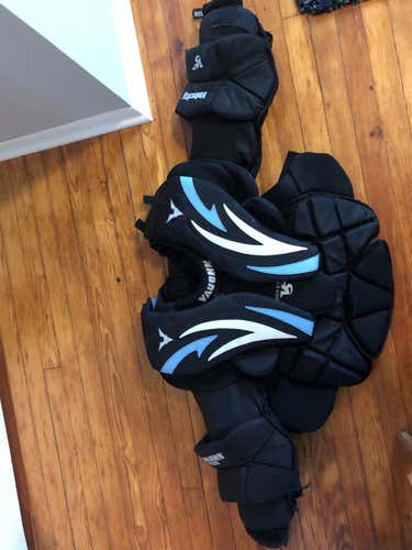 Velocity V5 7800 Goalie Chest Protector Senior Pro Stock