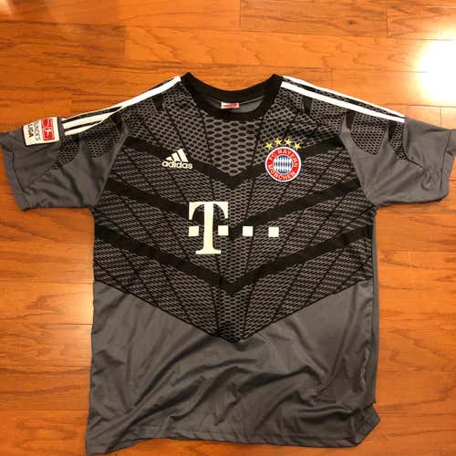 ADIDAS Bayern Munich- Manuel Neuer Jersey