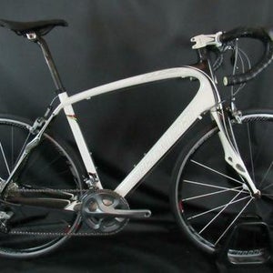 2010 Specialized Roubaix Expert Shimano Ultegra 10-Speed Roval Wheels Size: 56cm