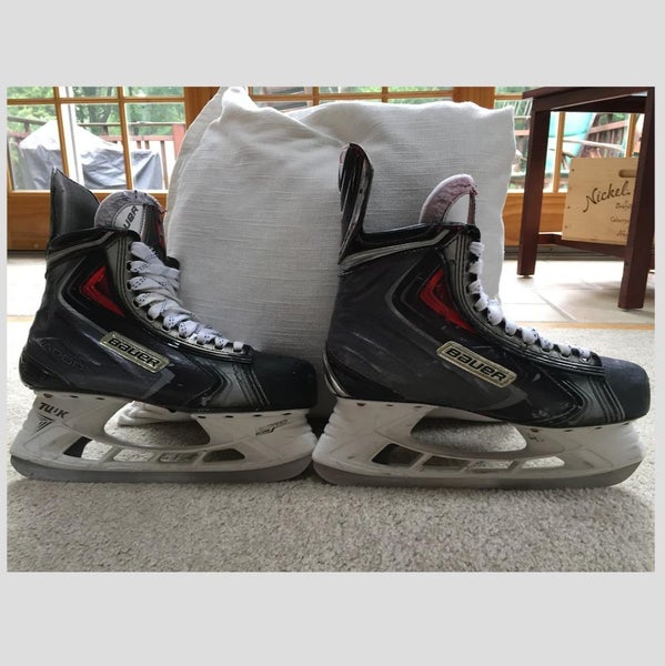 Bauer Vapor APX2 Hockey Skates Senior Pro Stock Size 10