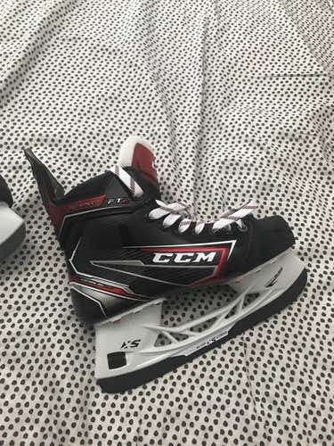 New JetSpeed FT2 Hockey Skates Junior Size 5.5