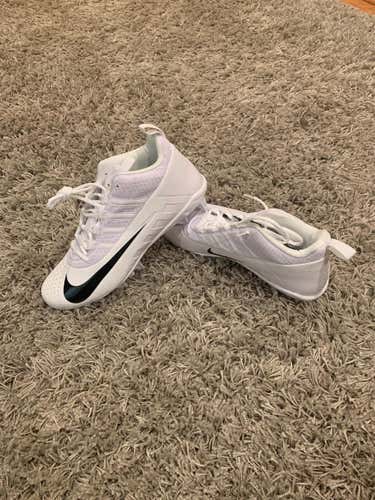 New Nike Cleats Adult