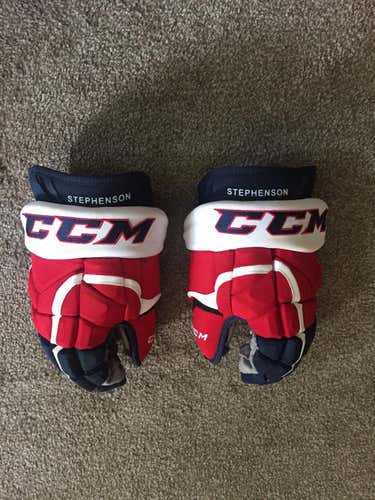Washington Capitals CCM HG12 Gloves Senior Pro Stock- Chandler Stephenson