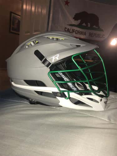 Cascade R Matte Grey Green Face Mask