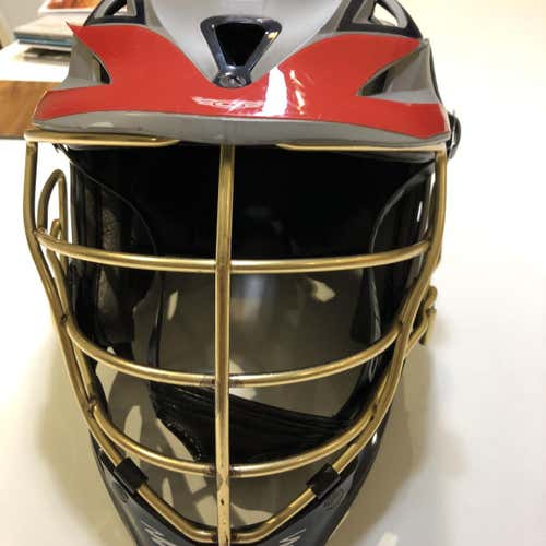 R Helmet Adult
