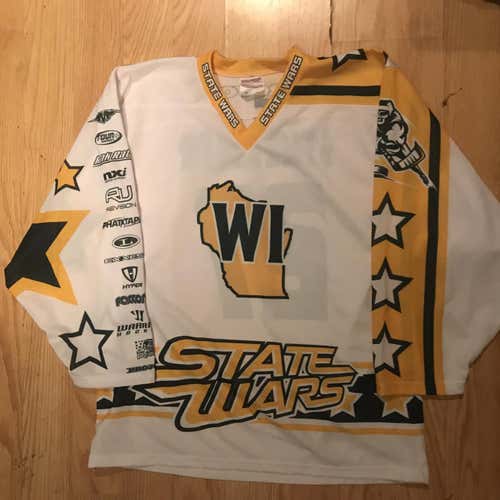 New, Adult Medium, WI State Wars Jersey