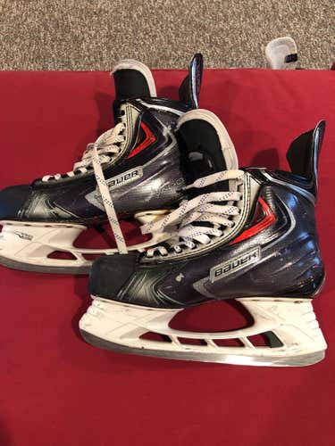 Bauer Vapor APX2 Hockey Skates Senior Size 9.5
