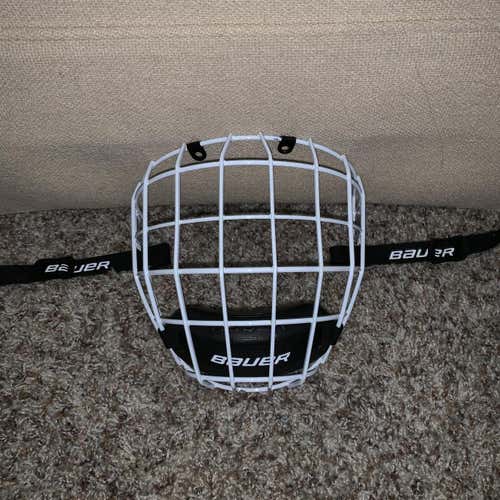 New Bauer Profile II Facemask/Cage
