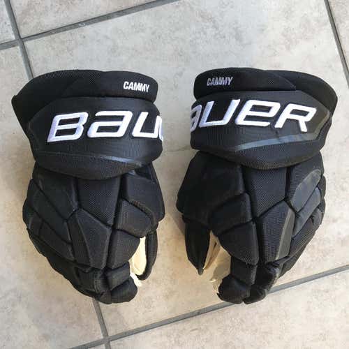 New Bauer Gloves Senior Pro Stock