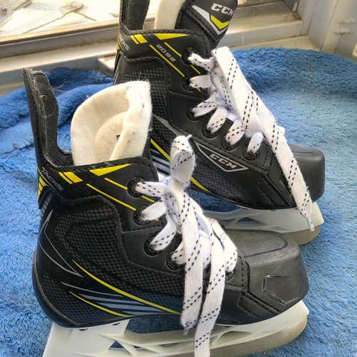 Tacks 2092 Hockey Skates Youth Size 10