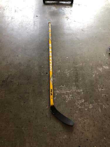 SE16 Hockey Stick Lefty Toe Intermediate Pro Stock*Martin St. Louis Game Used Stick*