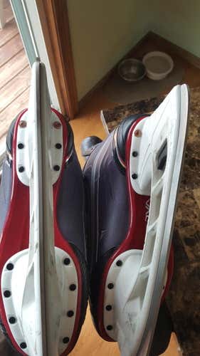 Bauer Vapor X600 Hockey Skates Senior Size 9
