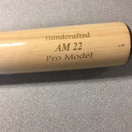 Cutch 22 Bat