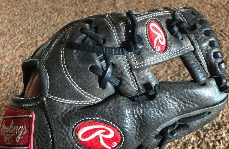 Gamer Baseball Glove