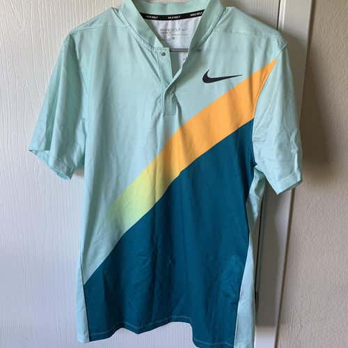 Men’s Medium Nike Modern Fit Golf Polo