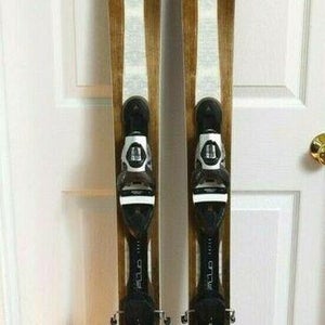 DYNASTAR LEGEND SULTAN 85 SKIS SIZE 172 CM WITH ROSSIGNOL BINDINGS