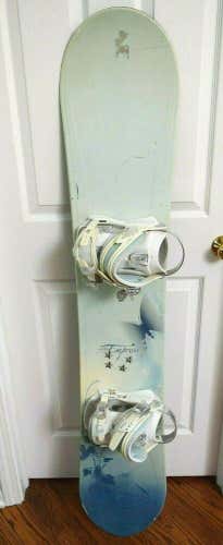 5150 EMPRESS SNOWBOARD SIZE 154 CM WITH LARGE BINDINGS
