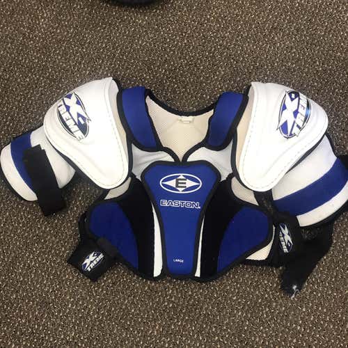 Xtreme Shoulder Pads Senior
