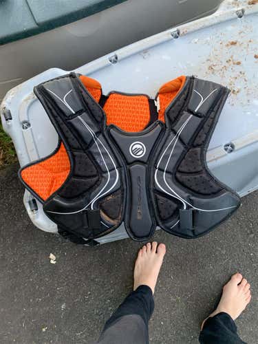Maverik Shoulder Pads
