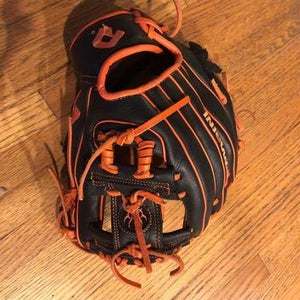 Insane Baseball Glove