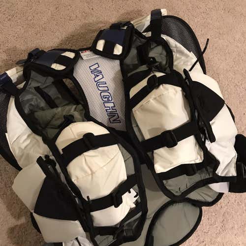 New V5 Goalie Chest Protector Senior