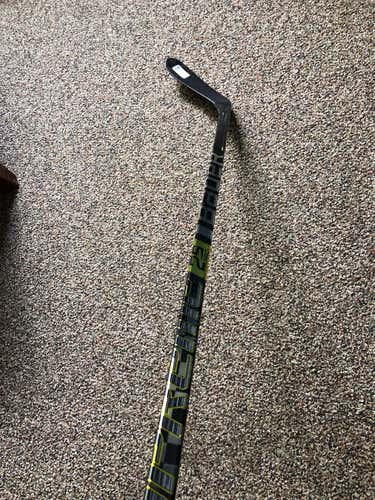 New Supreme 2S Pro Hockey Stick Lefty Toe Senior