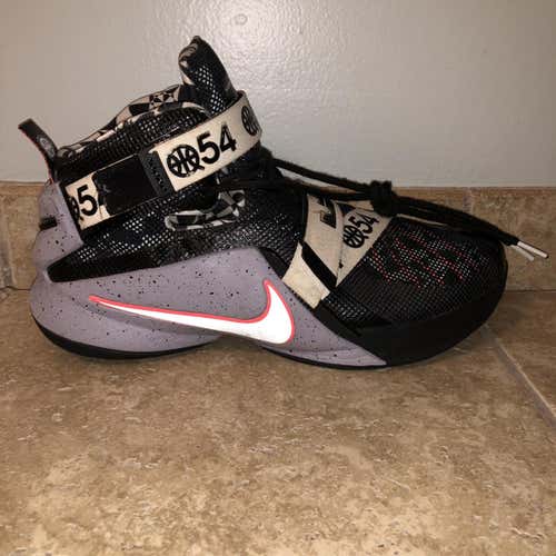 Lebron Soldier 9 Quai 54’s (sz 10.5)