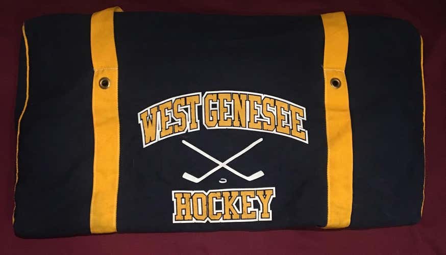 College Series Canvas NESSI Hockey Bag