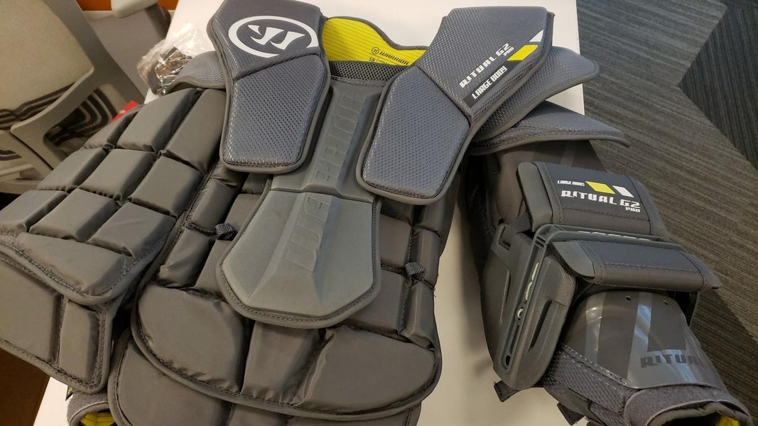 Like-New Warrior Ritual G2 Pro Senior Large Goalie Chest & Arm Protector
