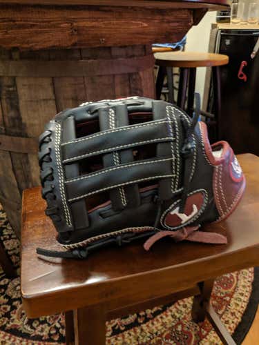 NWOT Louisville Slugger Baseball Glove 12" LHT MADE IN USA