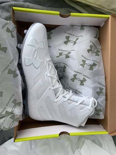 New Under Armour Highlight Cleats
