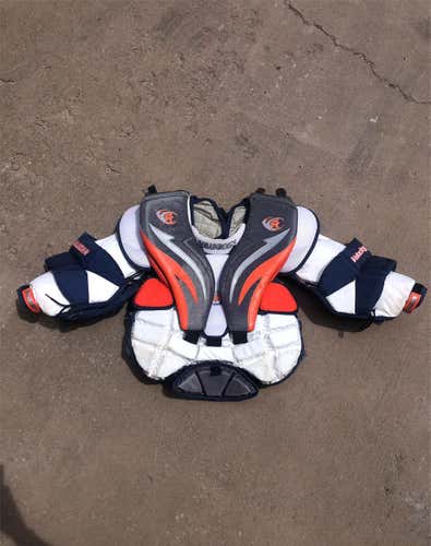 Vaughn Velocity V4 7360 Goalie Chest Protector Intermediate