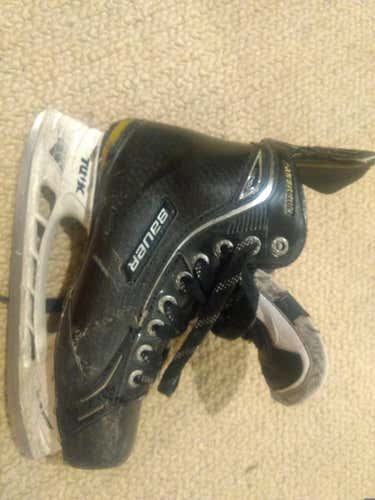 Bauer One100 Hockey Skates Intermediate Size 6