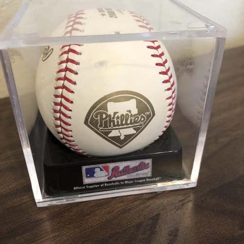 2008 World Series Champion Phillies Ball