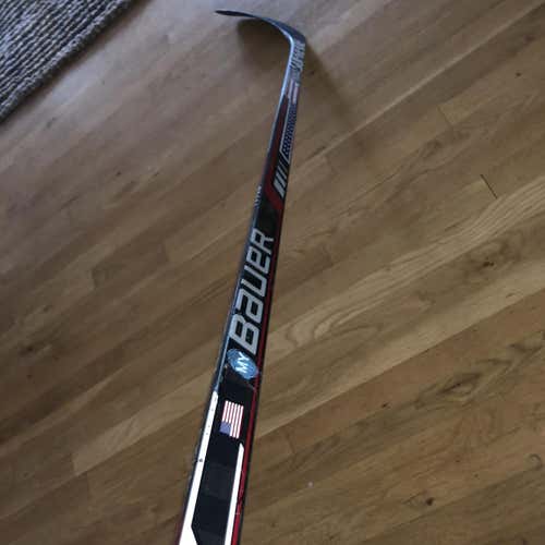 Supreme MX3 Hockey Stick Customized USA edition (Righty)