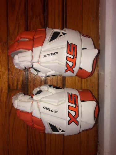 STX Cell IV Lacrosse Gloves
