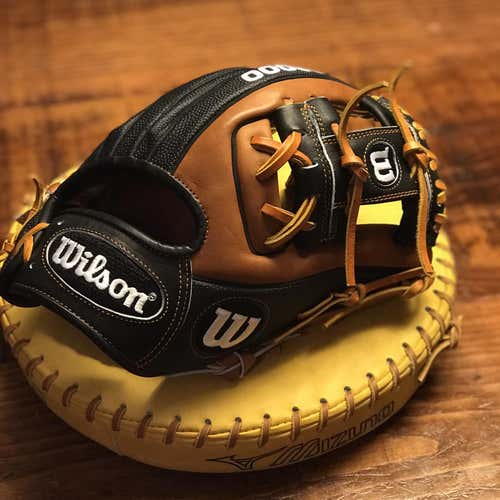 A2000 Superskin 11.25” New With Tags
