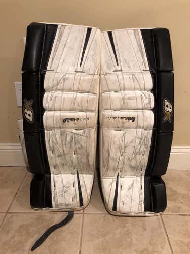 M Series Goalie Leg Pads Intermediate