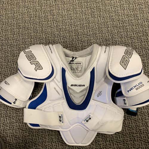 New Nexus 8000 Shoulder Pads Senior