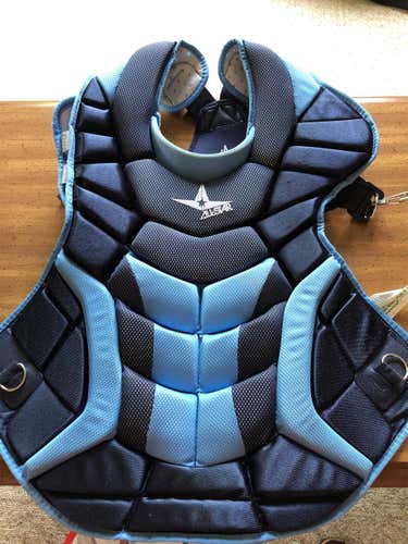 New System 7 Chest Protector Youth