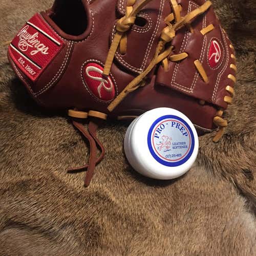 Heart of the Hide Baseball Glove